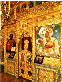 6-Иконостас и ик. Б. М. Млекопит. в Типикарнице - келии Хиланд. м-ря